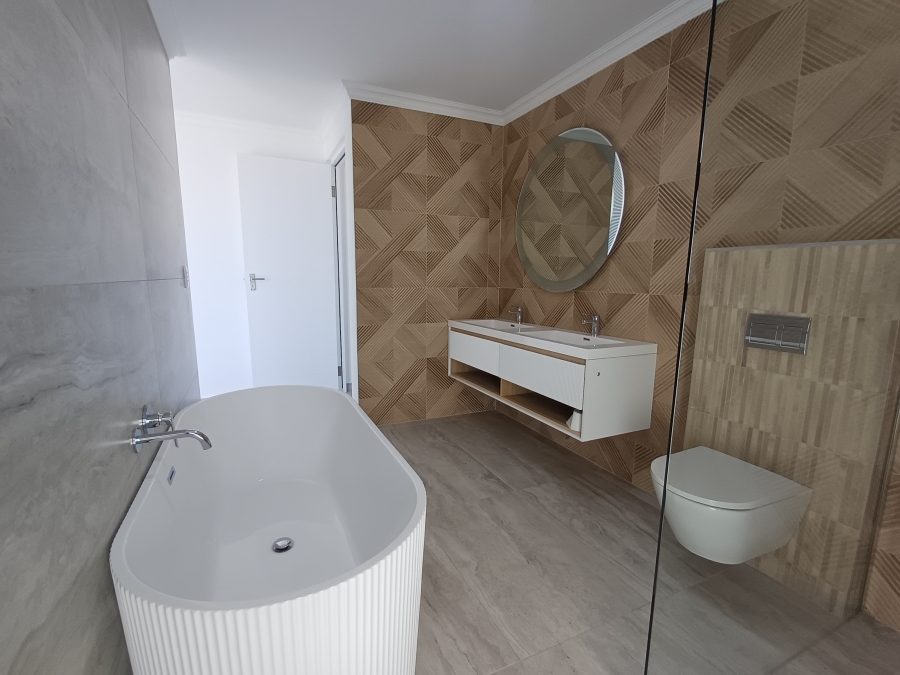 3 Bedroom Property for Sale in St Helena Views Western Cape